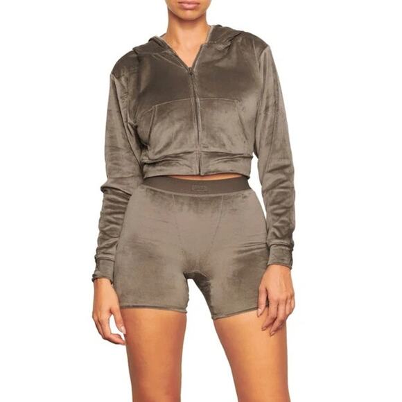 Skims Women's XL Gunmetal Velour Soft Zip Up Track Lounge Cropped Hoodie NWOT - Picture 1 of 4